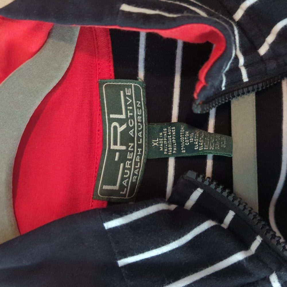 LRL Active top - Picture 2 of 8